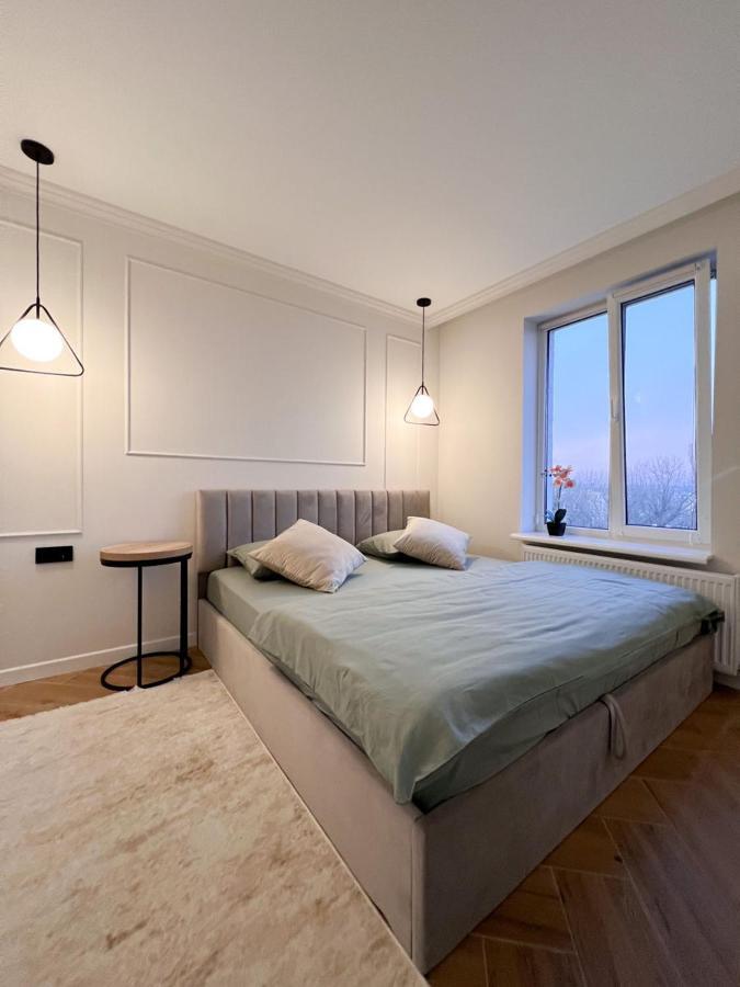 Renthouse Apartments Neoclassic Chişinǎu Buitenkant foto